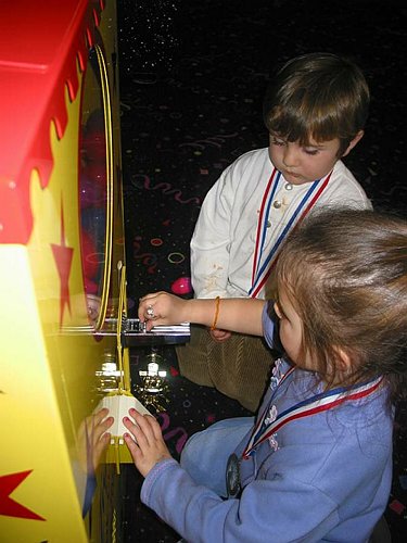 104-0460_IMG