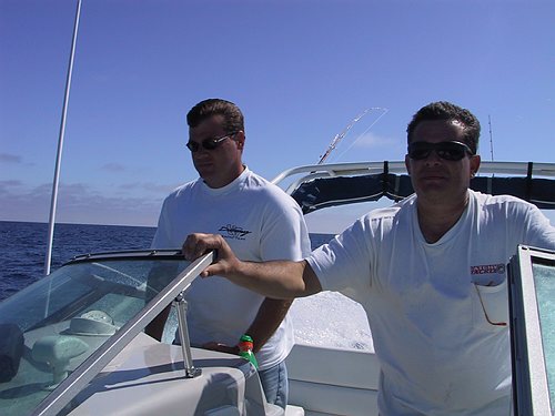 102-0230_IMG